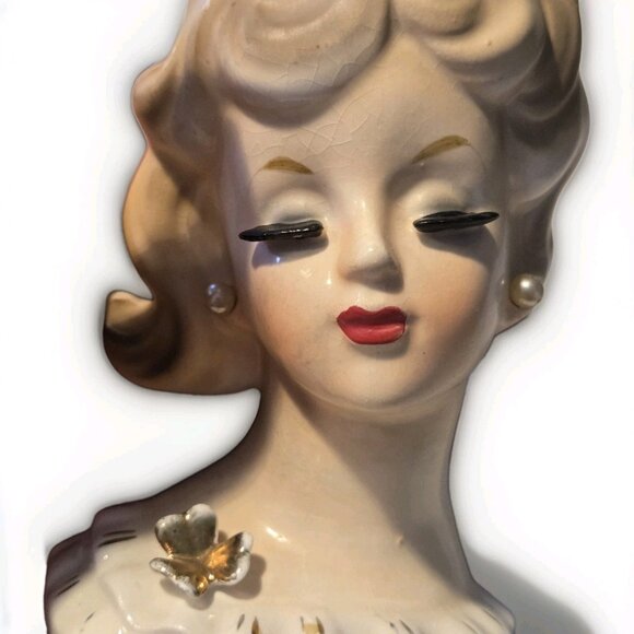 NATIONAL POTTERIES, Head vase Blonde (#C5938)-Rare - Picture 5 of 7